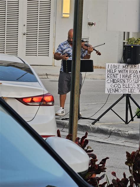 violin parking lot scam.